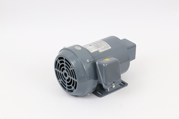 三相交流電機運行期間噪音大是怎么回事？