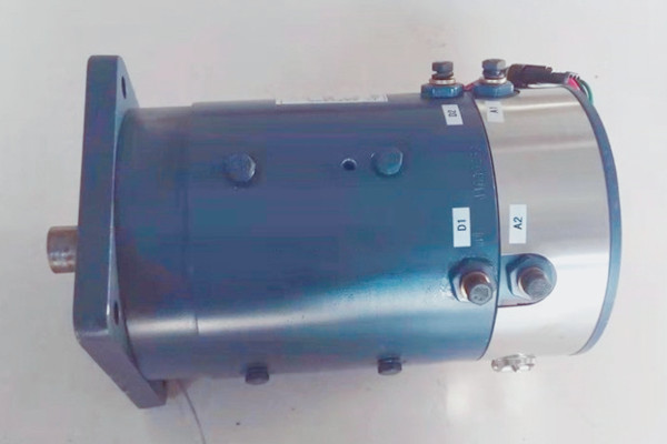 電動高爾夫球車專用電機(jī)是直流的還是交流的？